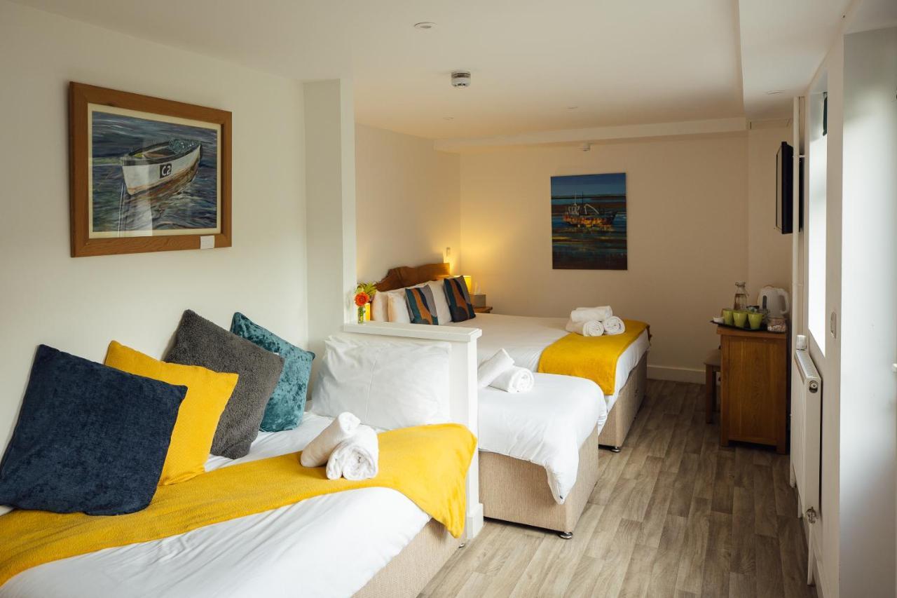 Sleep@Calon Y Fferi Hotel Ferryside Exterior photo